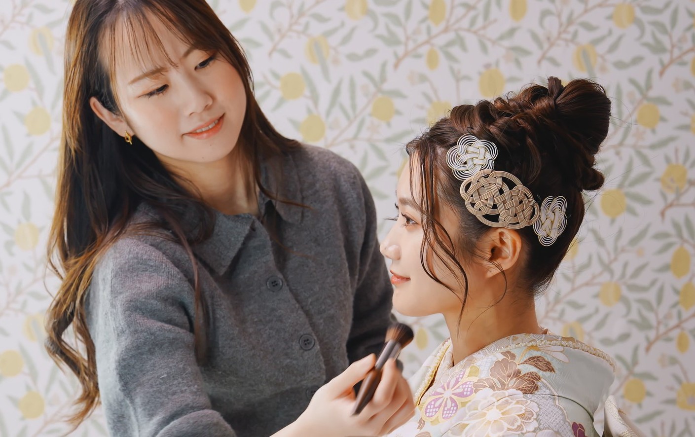 地域最多の特典をご用意！成人式当日もその後も安心。明朗でお得な一貫サービス。