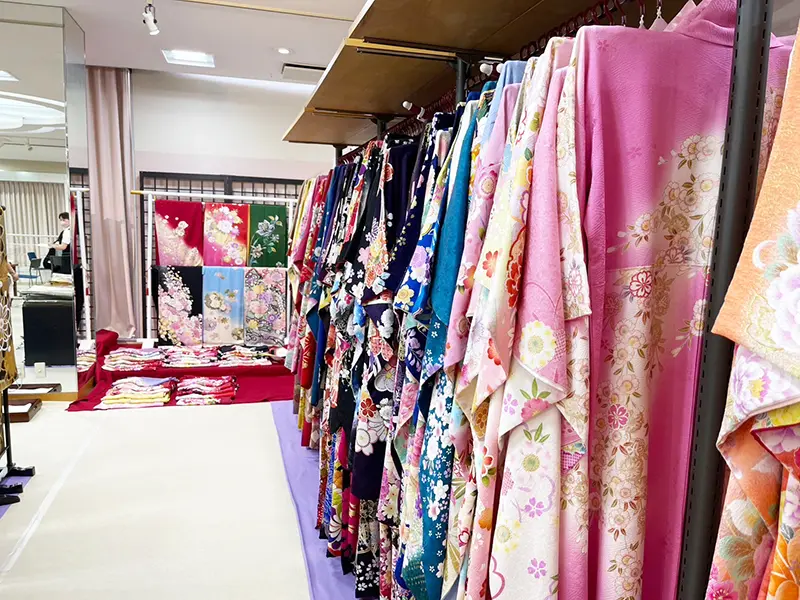 振袖の相場はどれぐらい？ 振袖に関するお金まわりのこと | 栃木県小山