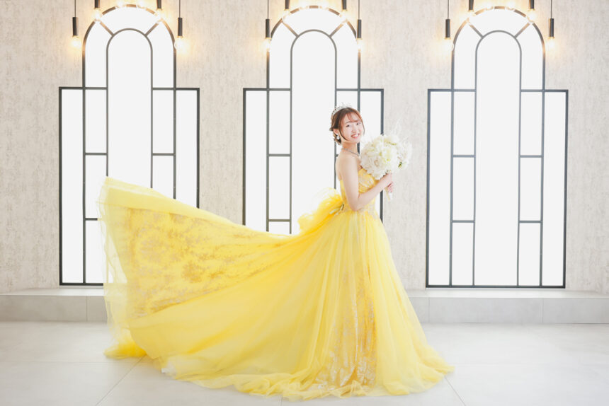 【前撮り・ドレス】成人式の前撮りは振袖とドレスで!一生に一度を華やかに彩る贅沢フォトプラン【振袖】